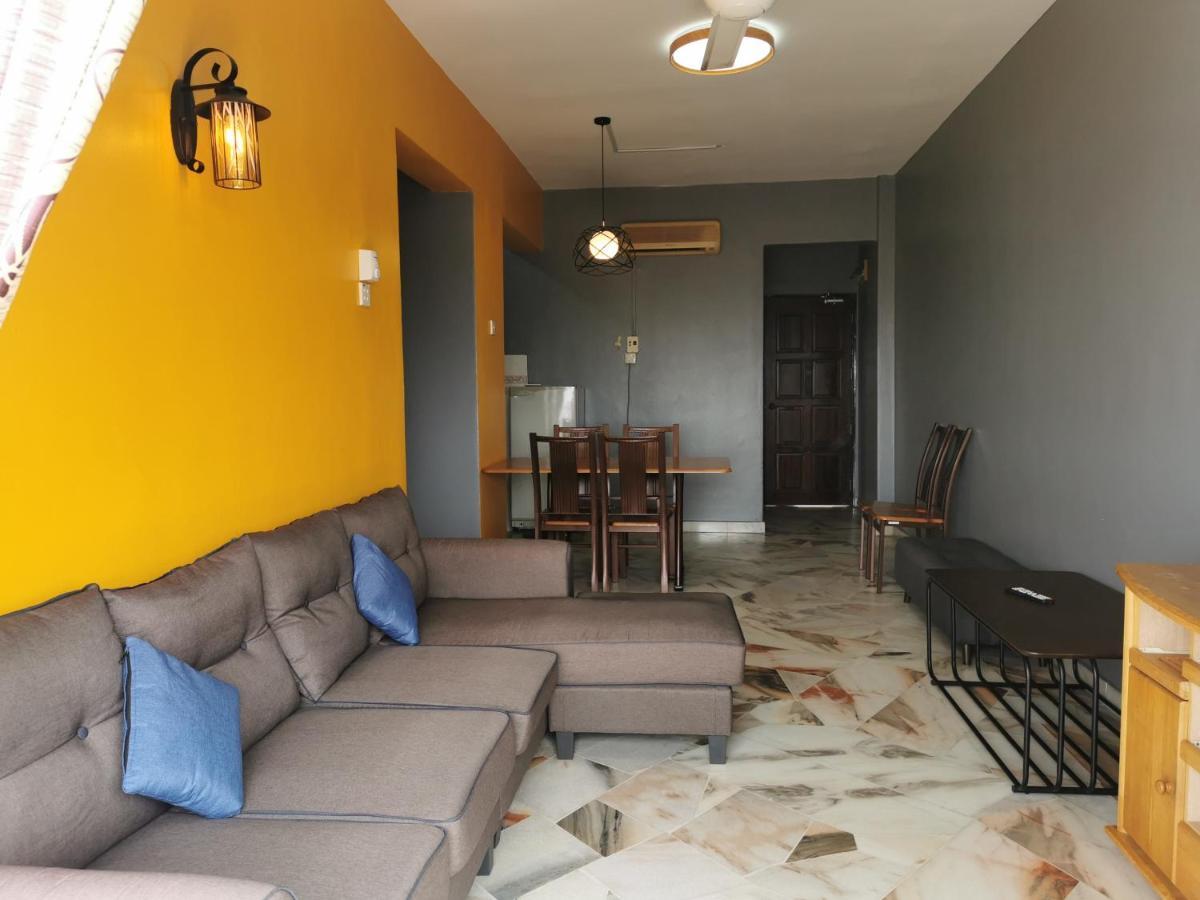 Beach View Private Apartment Port Dickson Esterno foto
